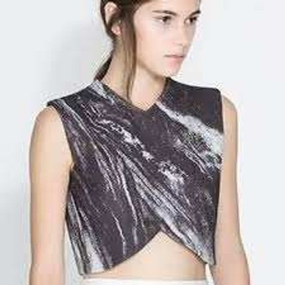 Zara Woman Black White Marble Print Sleeveless V-Neck Wrap Hem Crop Top Size M